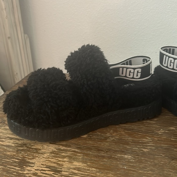 Ugh Oh Fluffita Slide - Picture 7 of 10